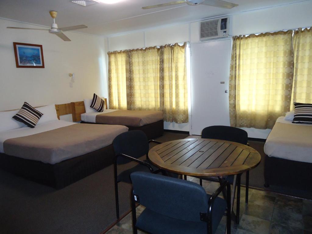 Moondarra Motel Innisfail Værelse billede